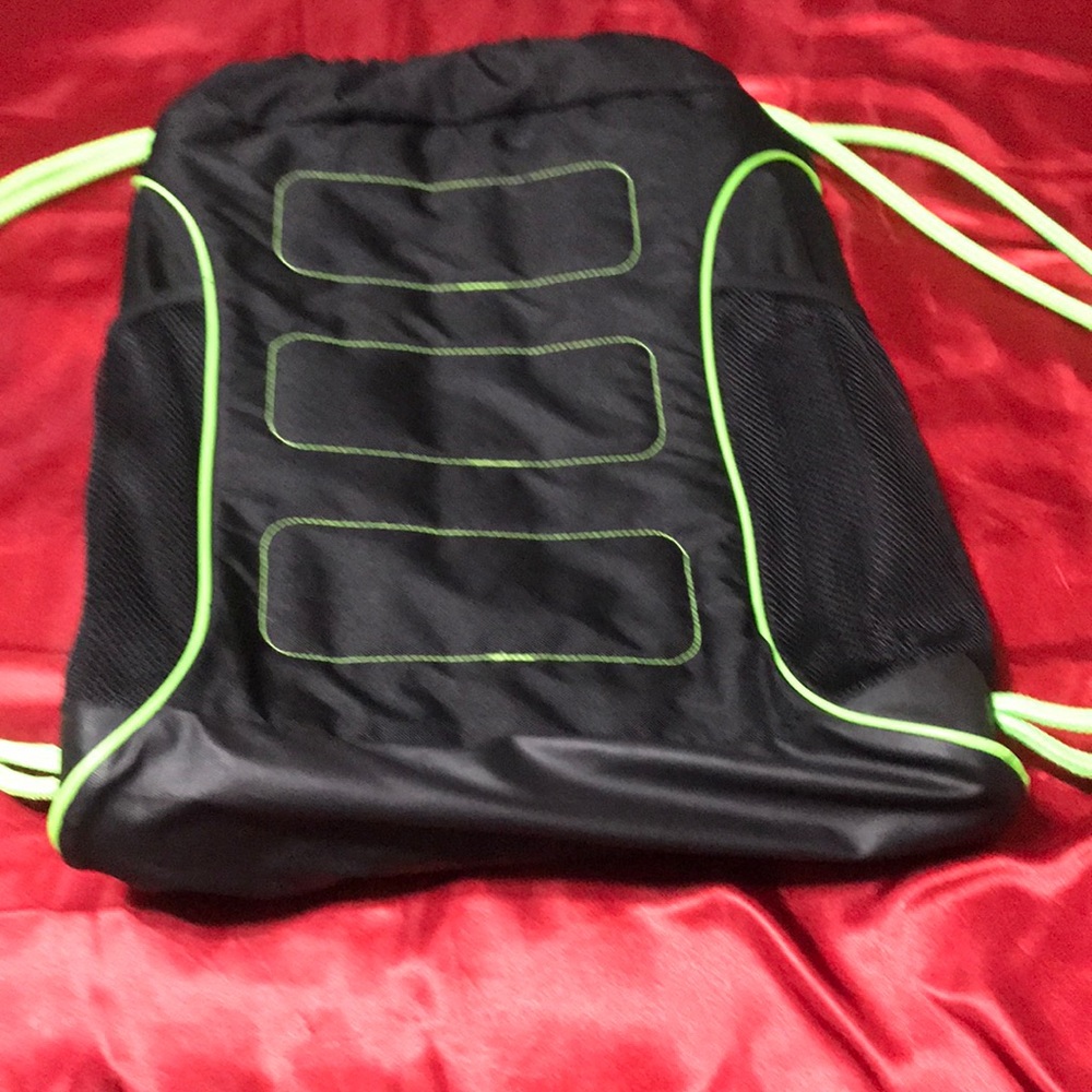 Adidas Back Pack - Picture 3 of 7